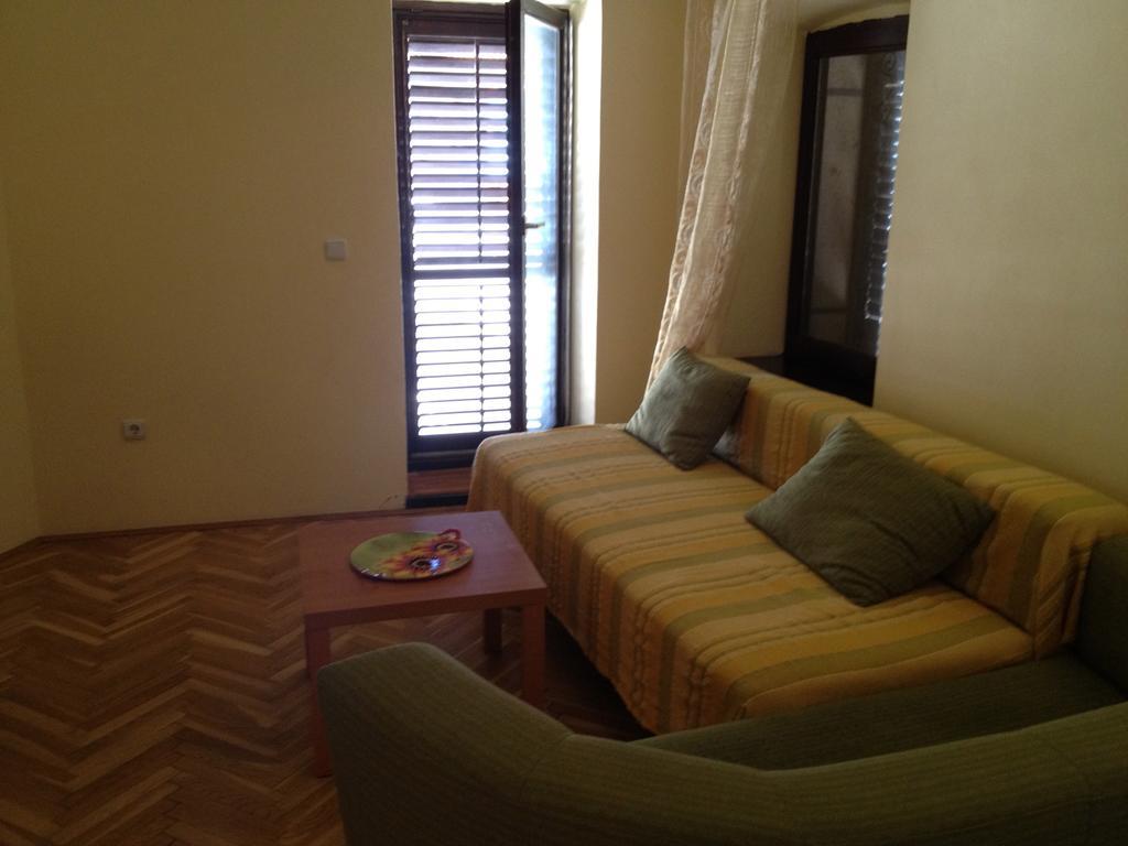Apartment Iva 法扎纳 客房 照片